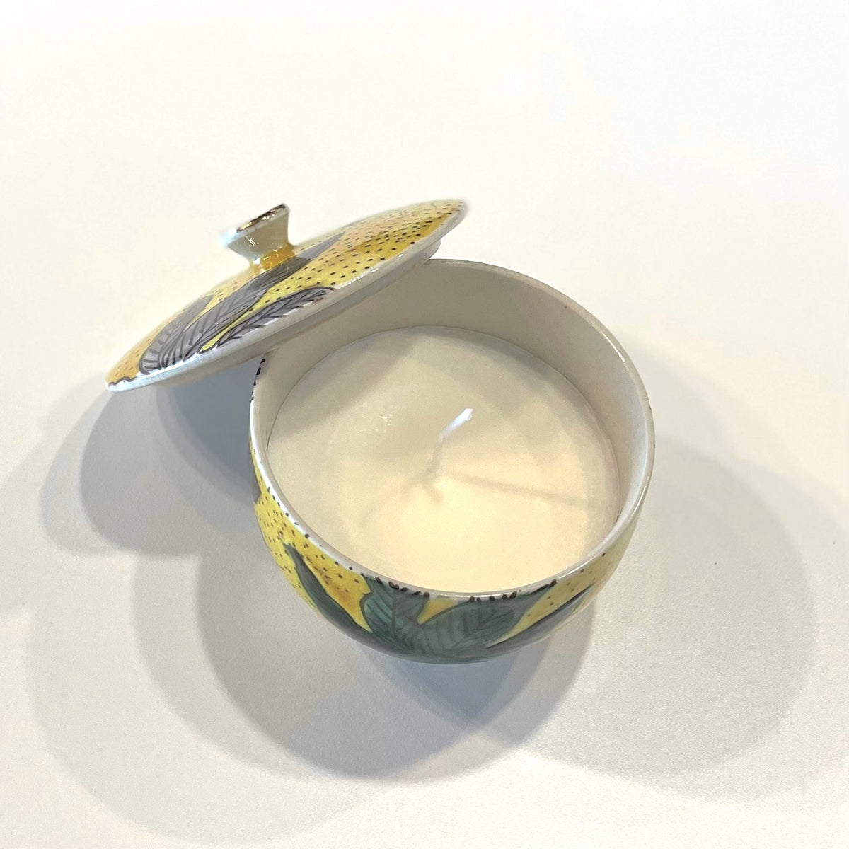 古九谷写し絵 蓋つき茶碗
